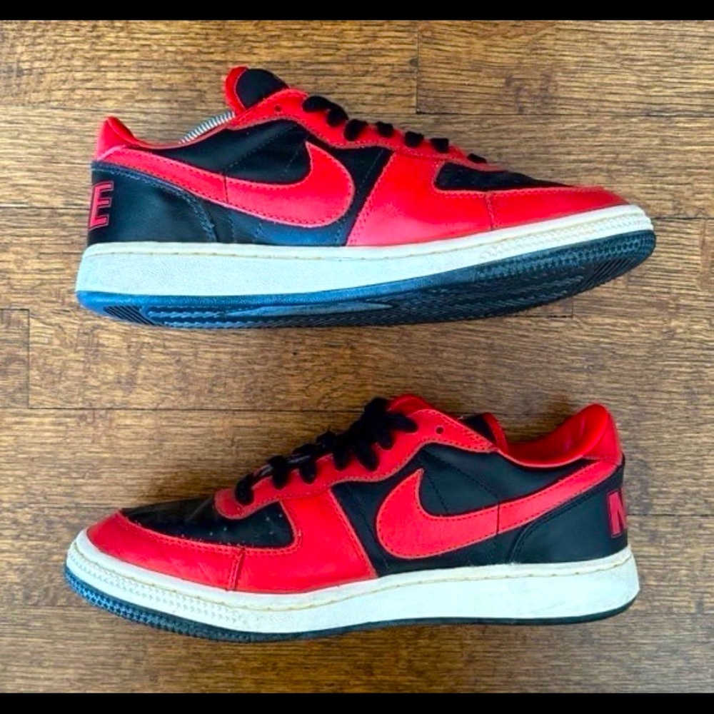 Nike Terminator Low Vintage Comet Red/Bred Colorway 2008 size 9.5 Men